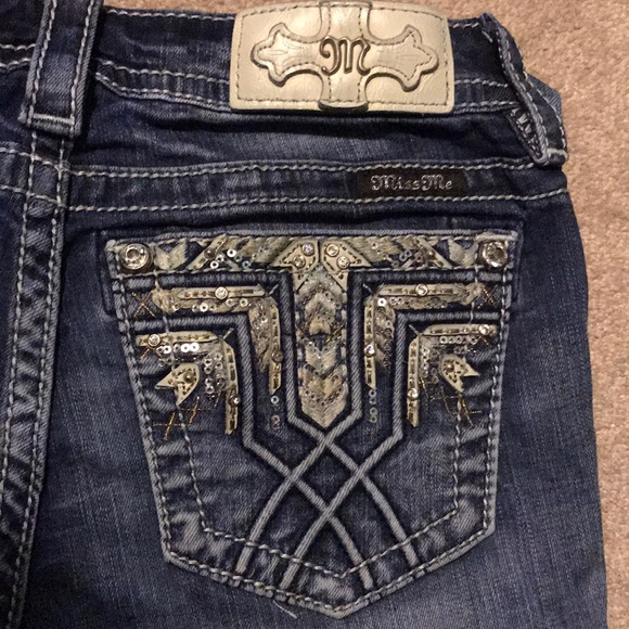 Women’s Miss Me Bootcut jeans - Picture 2 of 4